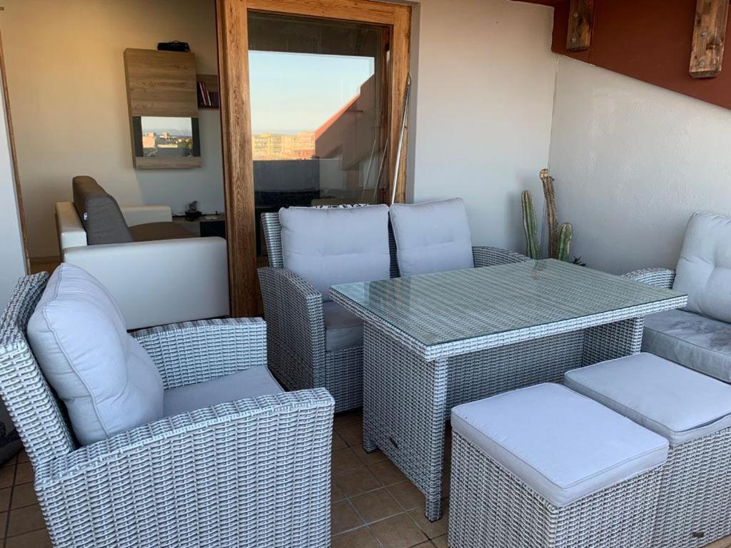 Relax Sea View Attic Apartment Quartu Sant'Elena Exterior photo